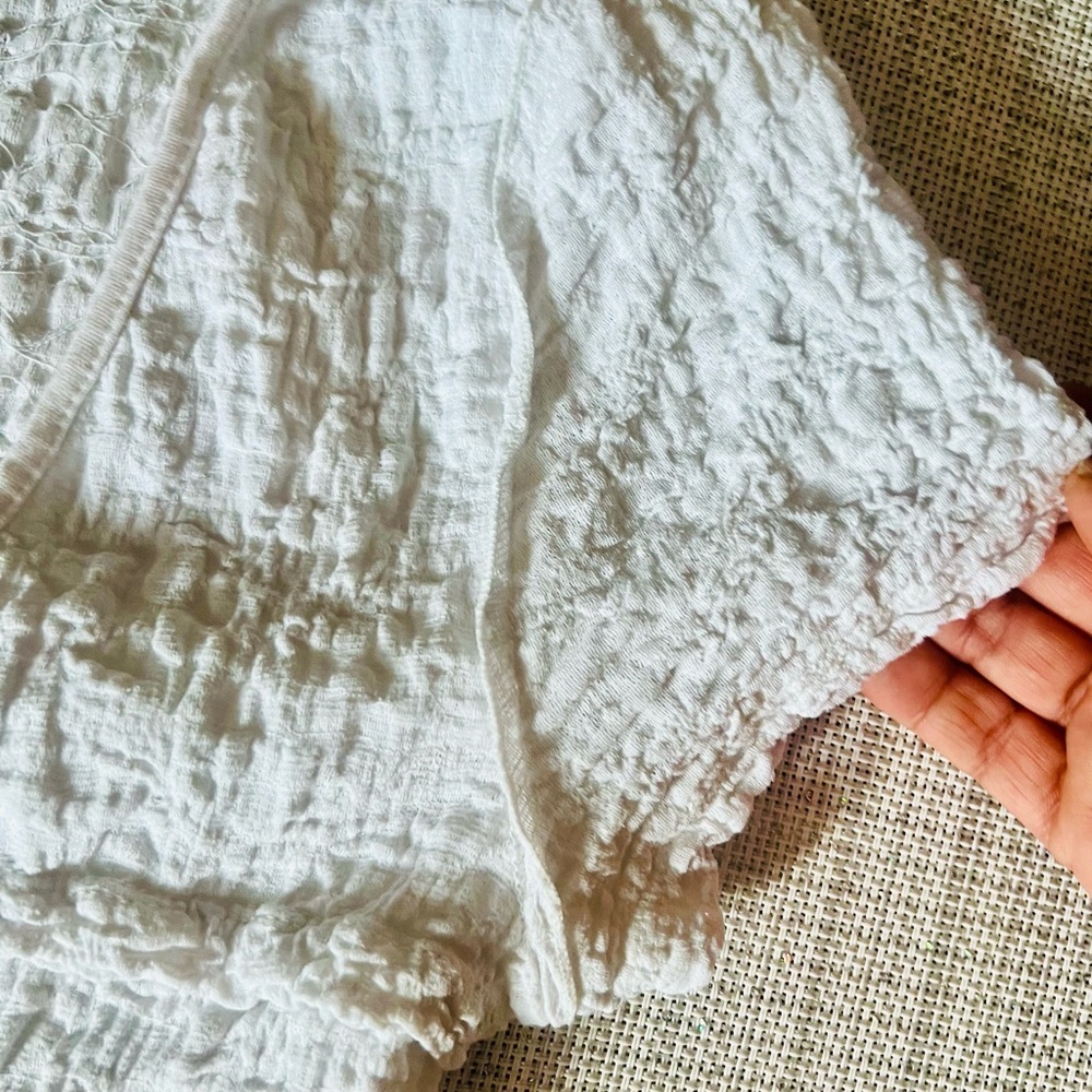 Free People White Ruffled Short Sleeve Blouse - Picture 9 of 13
